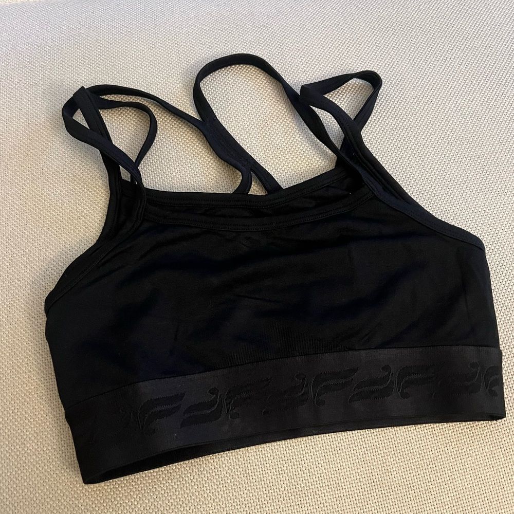 Fabletics Black Strappy Layer Bra